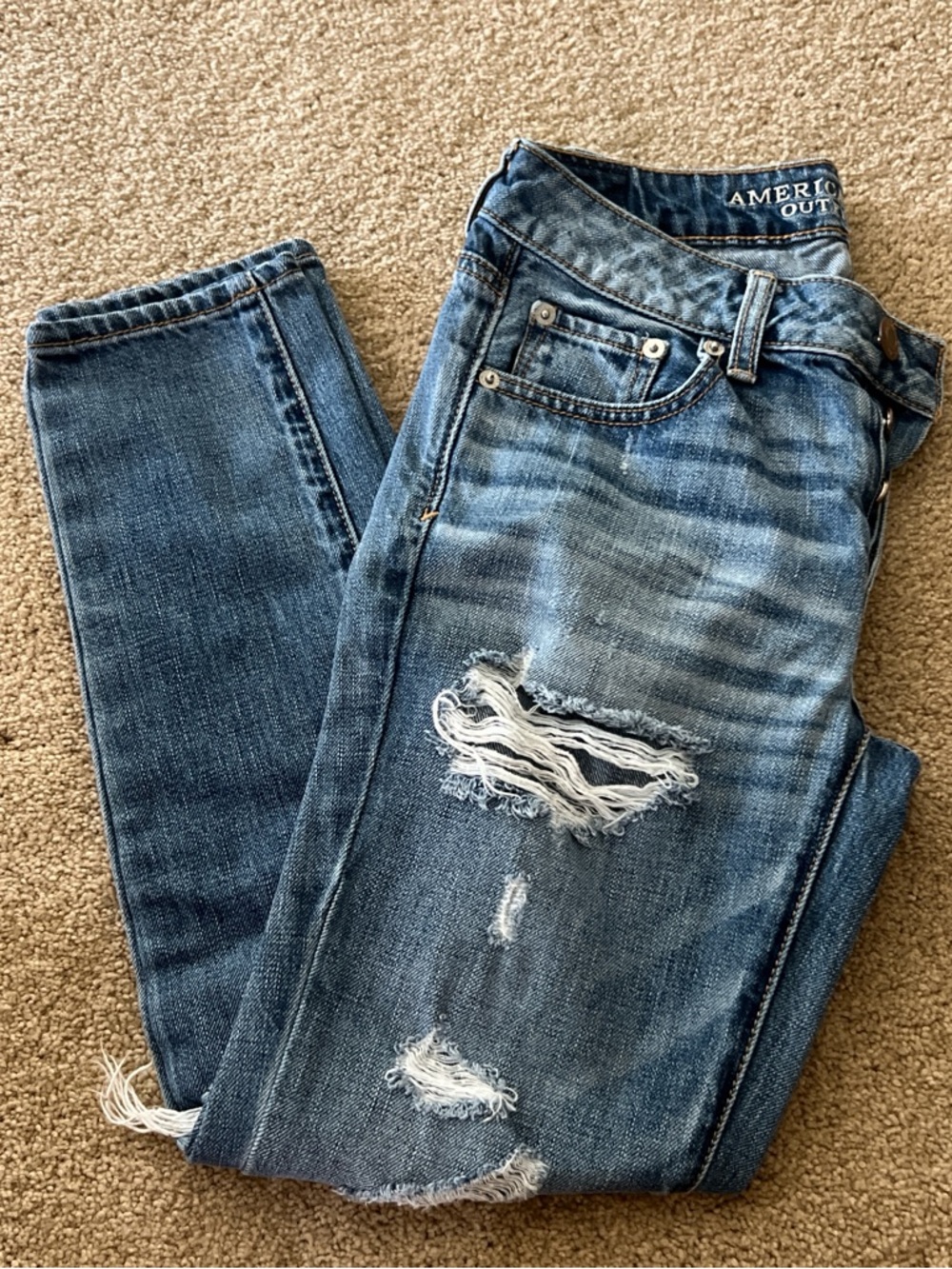 American Eagle Jeans
Boy Crop